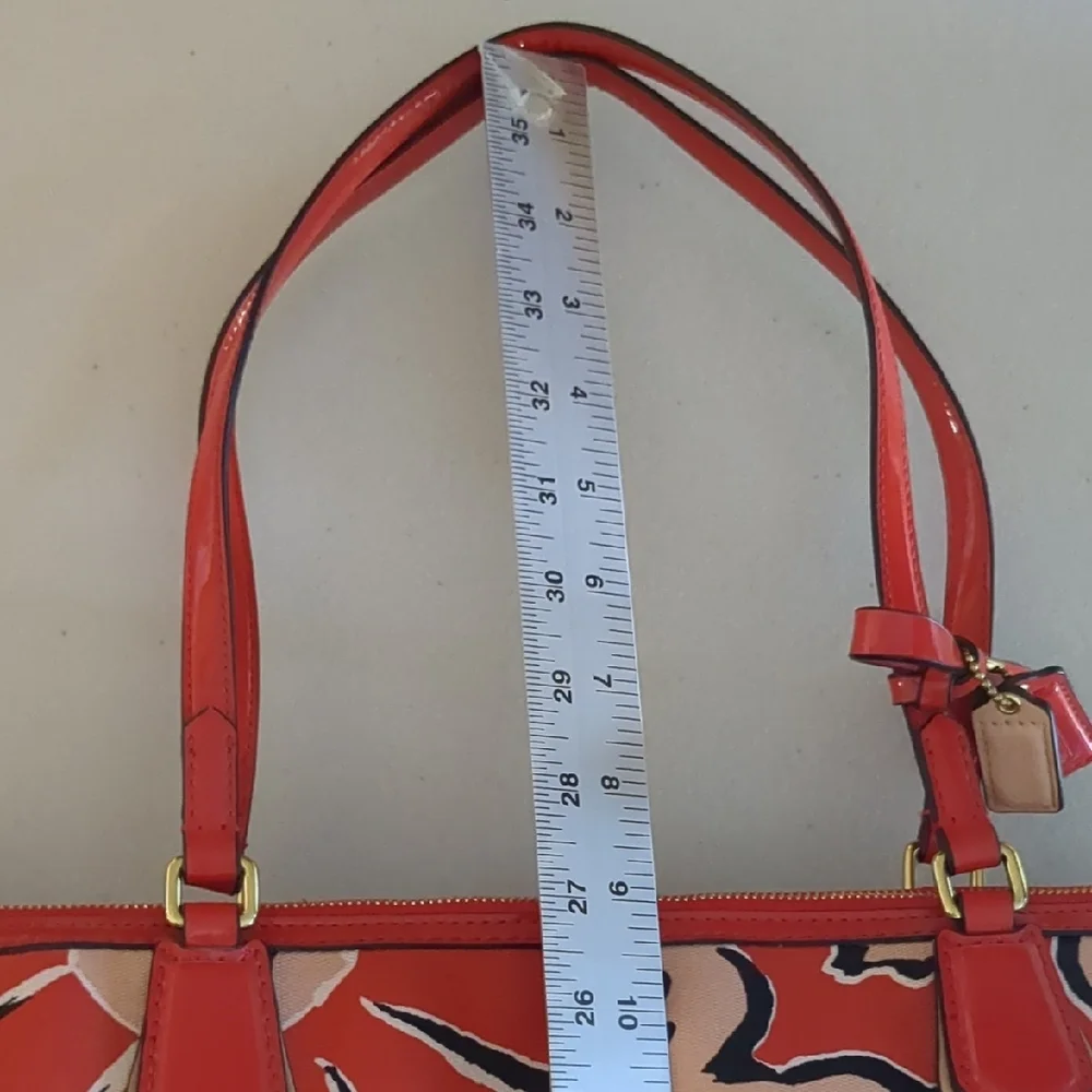 Coach Red and Black Floral Shoulder Bag - Picture 5 of 8